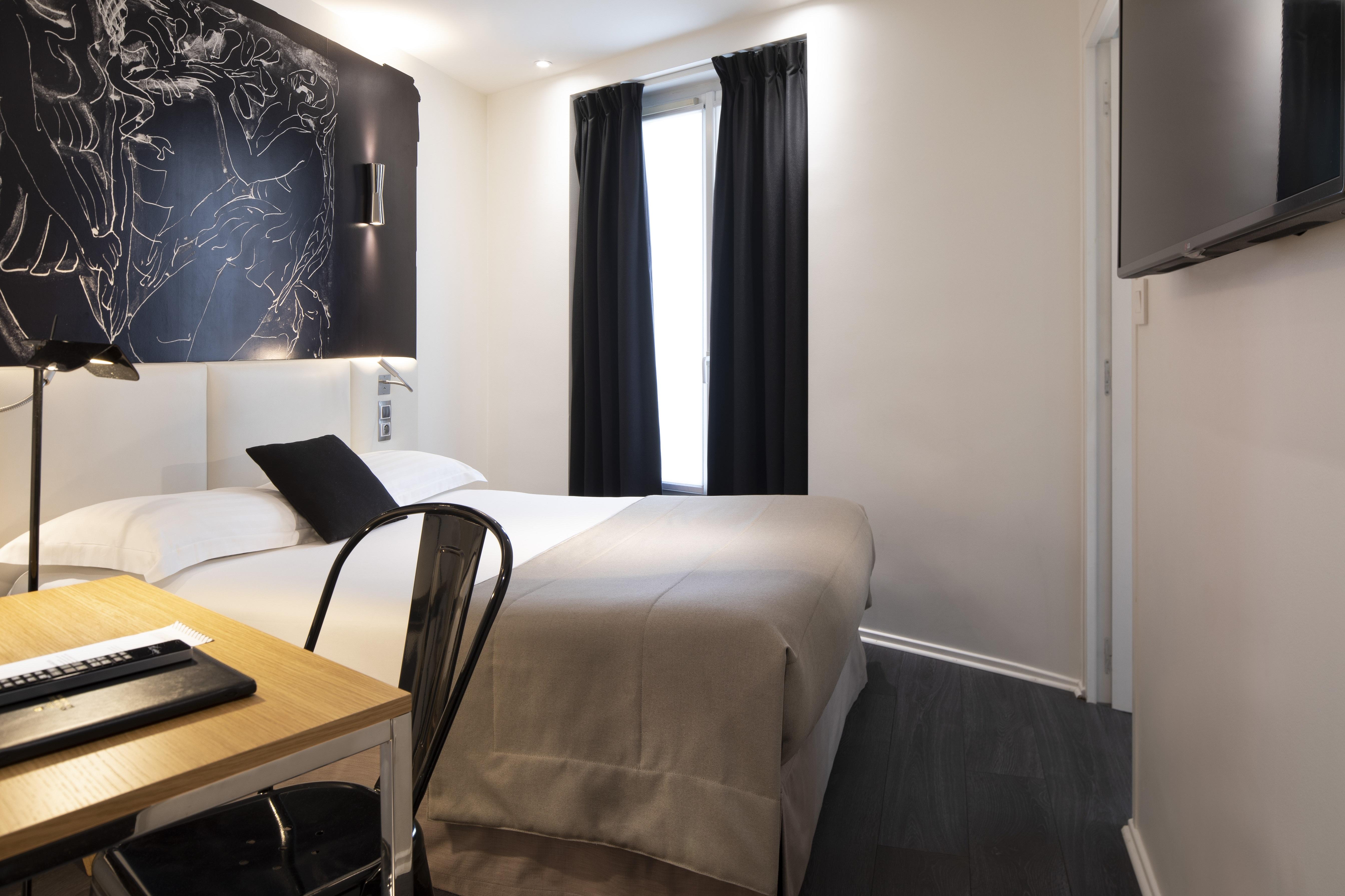 Hotel Montparnasse Saint Germain Paris Exterior photo